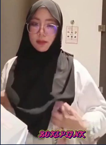 Wanita Cantik Berhijab Cantik Di Balik Hijab