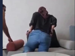 Bokep Indo Hijab Ngentot Dengan Suami Teman