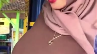 Bokep Indo Risti Hijab Pamer Toket Viral