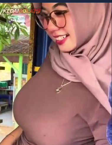 Bokep Indo Risti Hijab Pamer Toket Viral